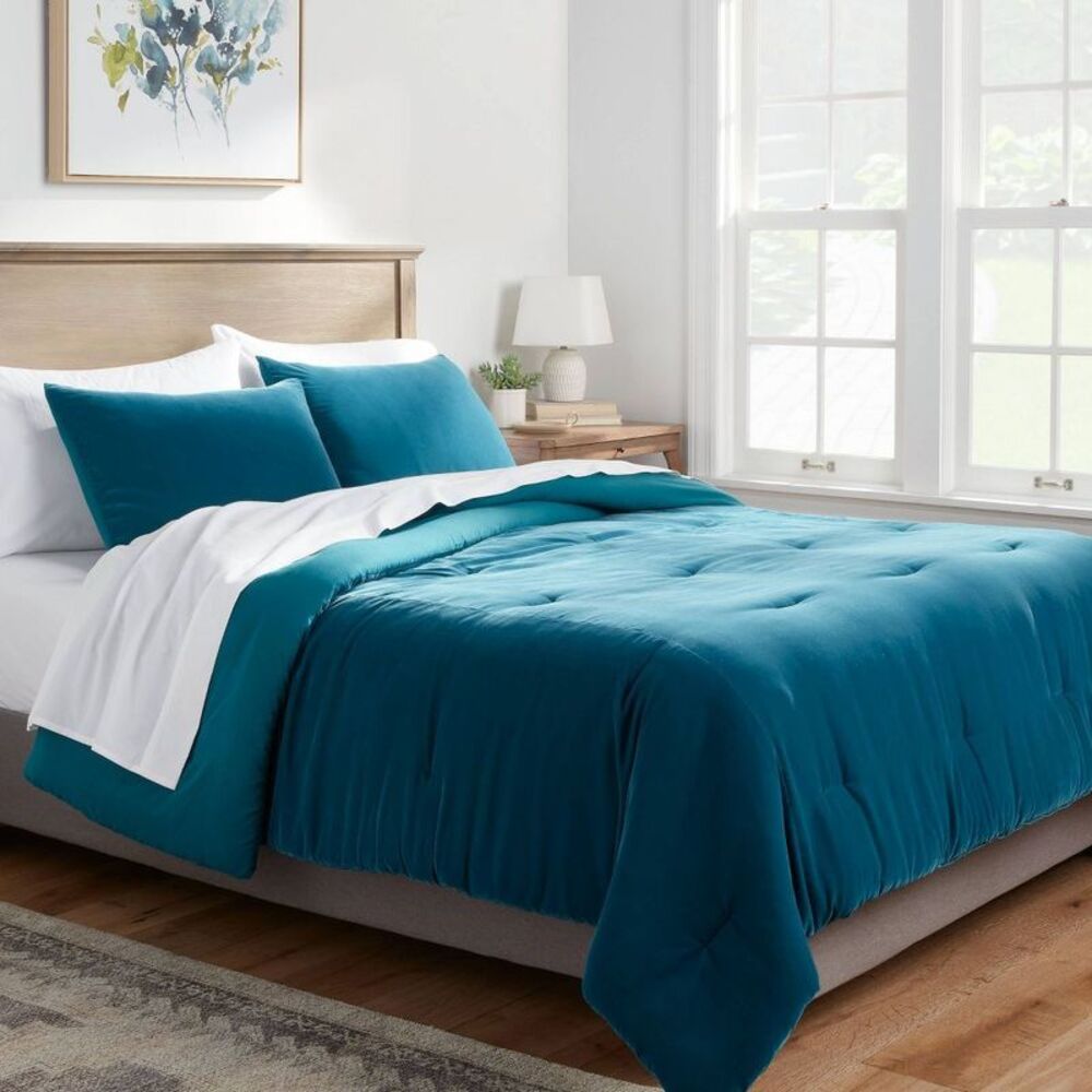 King Lustrous Velvet Bedding Comforter and Sham Set - Dark Teal Blue